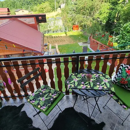 Apartmani Lavirint Ravne Visoko Exterior photo